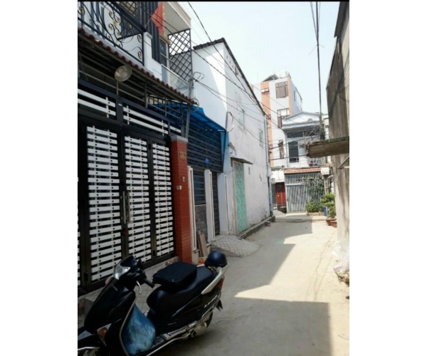 NHÀ 1 LẦU DT 4.5M X 13M GẦN BẾN XE BUS THỚI AN, QUẬN 12