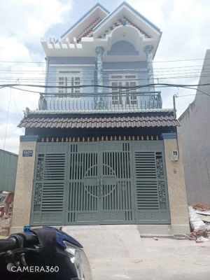 Nhà Hóc Môn đẹp lung linh cần bán 