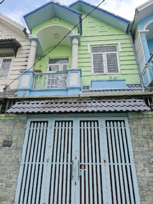 bán nhà trệt lầu tx38 gần trường cđ Điện Lực Quận 12 