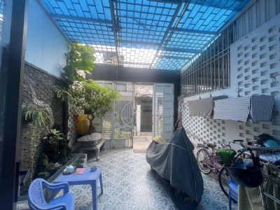 bán nhà linh tây thủ đức sát phạm văn đồng 